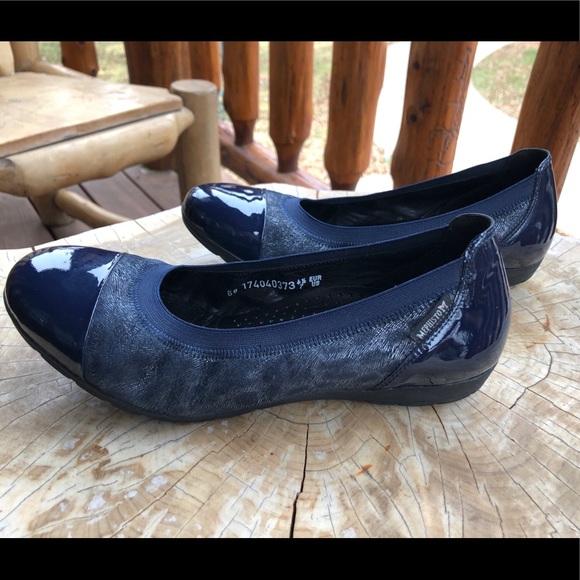 Mephisto Elettra Ballet Flat Navy Leather 7 M - Picture 2 of 8
